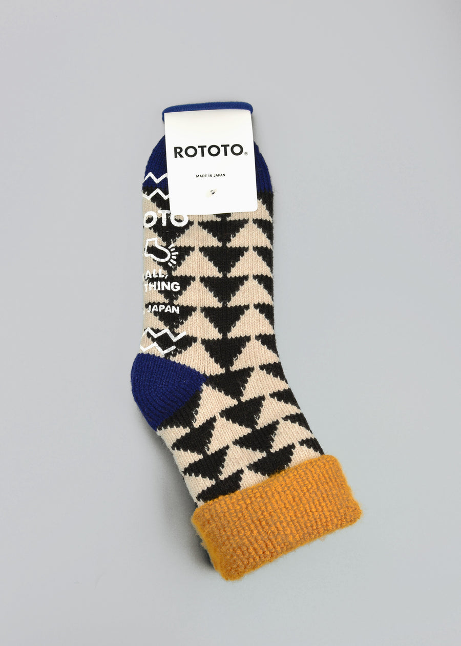 ROTOTO<p>sankaku comfy room socks<p>mix fabric room socks<p>black/navy/gold