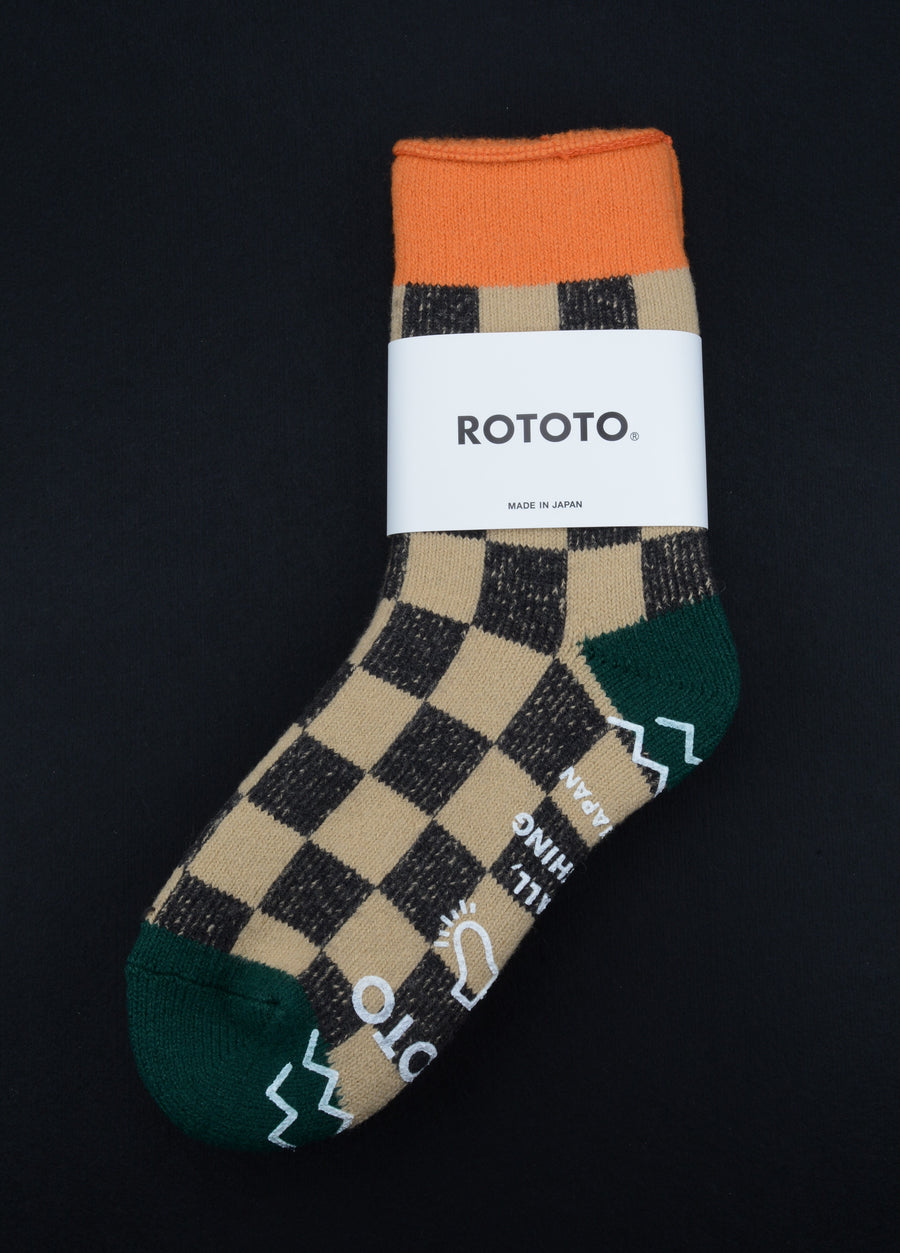 ROTOTO<p>pile room checkerboard<p>mix fabric room socks<p>beige/dark green