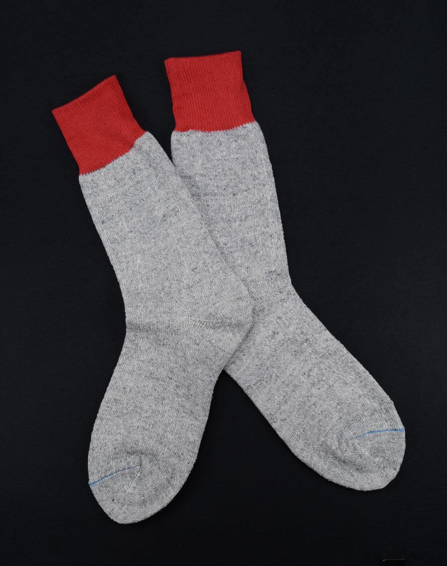 ROTOTO<p> double face crew socks<p> silk + cotton<p> light grey/red