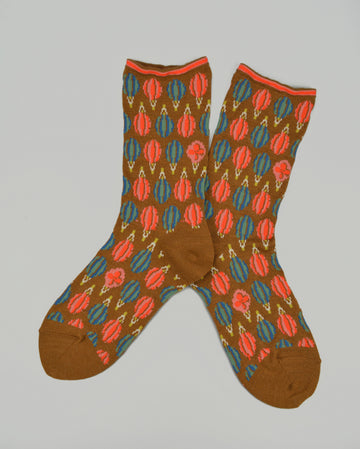 Antipast<p>floating drops<p>mix fabric ankle sock<p>mid brown